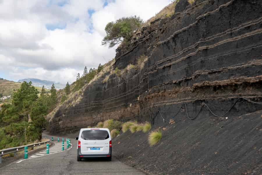Barranco de Guayadeque und die hohen Gipfel von Gran Canaria. Foto: GetYourGuide Barranco de Guayadeque und die hohen Gipfel von Gran Canaria. Foto: GetYourGuide