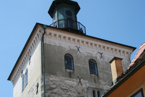 Zagreb: Guided Walking Tour in French with a Local Guide