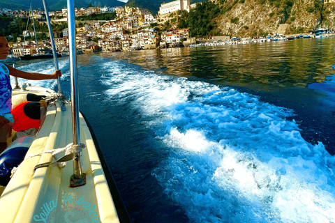 Scilla in Barca-Costa Viola tour: Caves-Cala Janculla