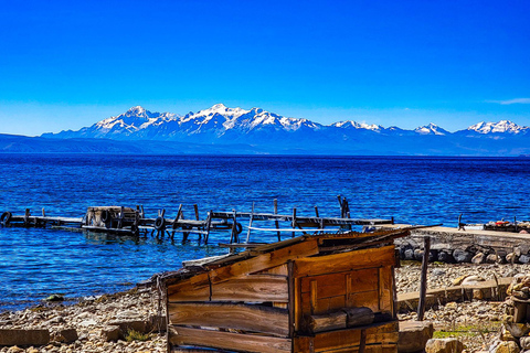 Copacabana : aventure sur les îles du Soleil et de la Lune avec déjeuner à base de truiteCopacabana : Aventure sur l'île du Soleil et de la Lune avec déjeuner à base de truit
