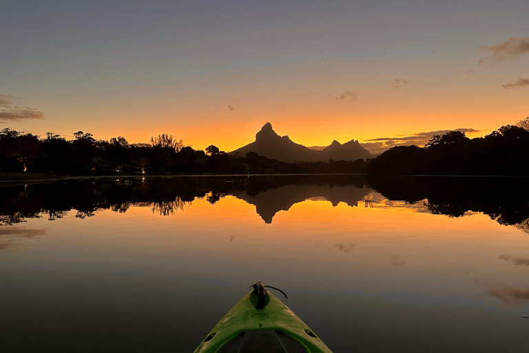 Maurice : kayak, dauphins sauvages, île Benitiers, rivièreMaurice : Kayak, dauphins sauvages, île Benitiers, rivière