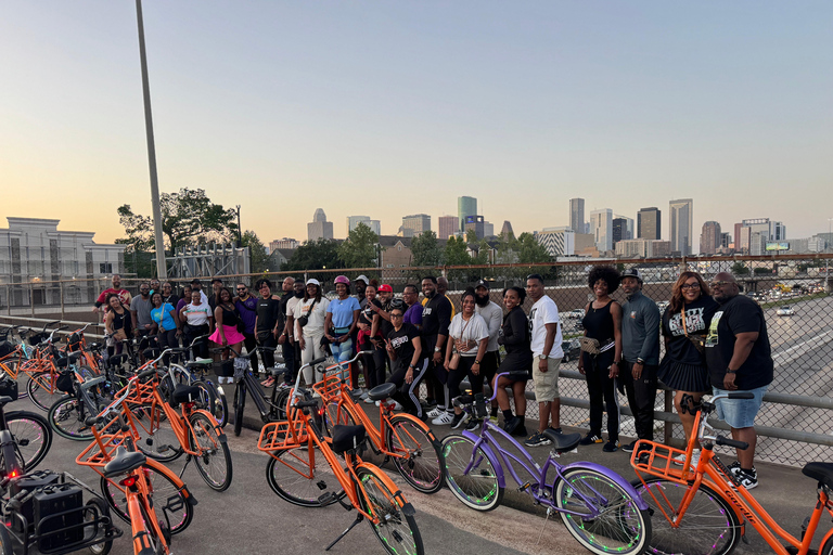 Houston: LED Night Light Bike Ride with Music
