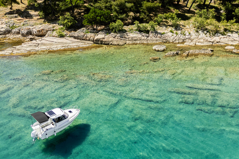 Split: Private Speedboat Charter 3 Islands Half-Day Boat Tour with Blue Lagoon
