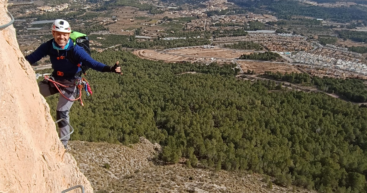 Benidorm: Klettersteig Ponoig mit 2 Abseilstellen von 30 Metern