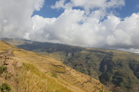 Etiopia Najlepsze 16-dniowe wycieczki, trekking w góry, wulkan, plemiona16 dni góry Simien, depresja Danakil, plemię Omo Vallely
