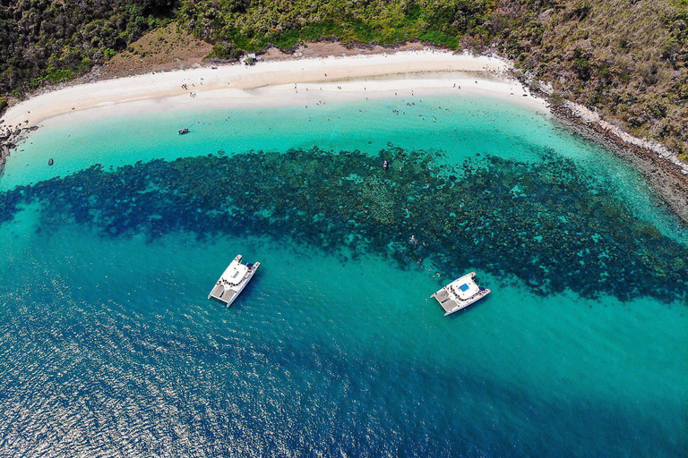 Pattaya: excursión de un día a 3 islas en catamarán con almuerzo