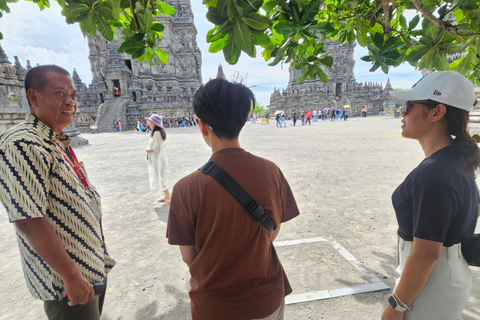 Lo más destacado de Yogyakarta: tour por el volcán Merapi y los templosPuntos destacados de Yogyakarta: tour por el volcán Merapi y los templos