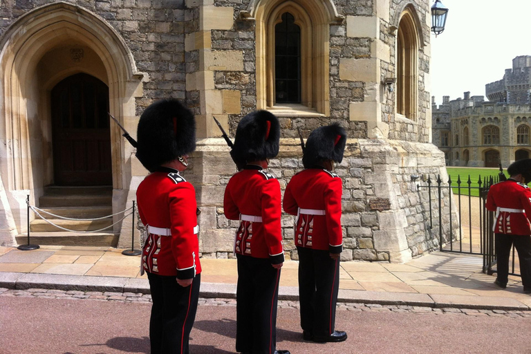 Excursion d'une journée au château de Windsor depuis Londres avec guide