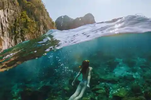 Ao Nang : Excursion d'une journée en bateau rapide pour les îles Phi Phi avec buffet