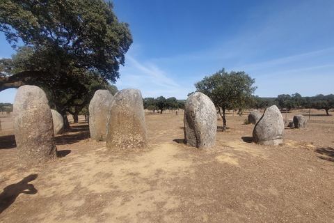 Megalithic & Medieval tour on a sidecar Évora