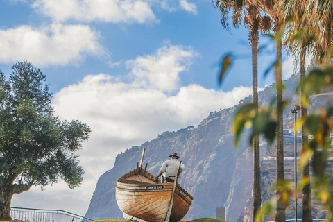 Funchal: Banana Route and Angels' Waterfall Tuk-Tuk Tour