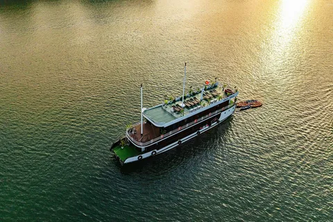 2-tägige traditionelle Kreuzfahrt nach Lan Ha Bay und Cat Ba Island