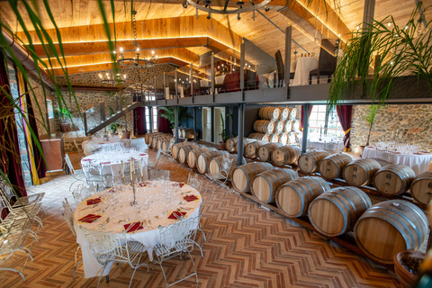 San Gimignano: Helicopter Wine Tour in Chianti Region Activity with 25-Minute Helicopter Ride