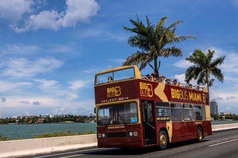 Miami : Aventure dans les Everglades et visite en bus à arrêts multiples à MiamiMiami : Expérience des Everglades &amp; bus en bus à arrêts multiples d&#039;une journée