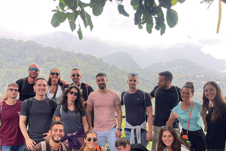 Rio: Rocinha Favela Tour with Local Guide & Capoeira
