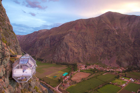 Cusco: Nacht in Skylodge + Via ferrata en zipline