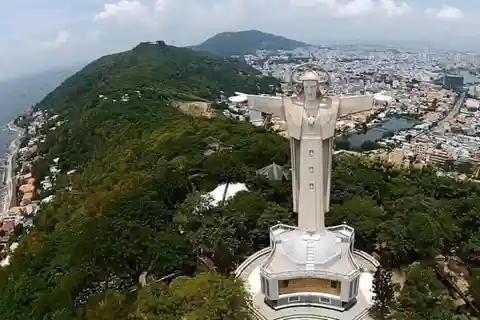 Fra Ho Chi Minh: Heldagstur til Vung Tau-stranden