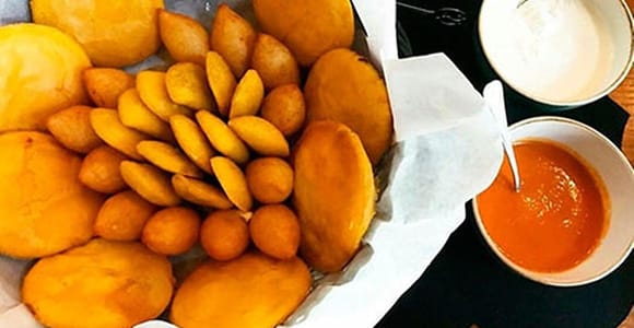 Cartagena: Food Tour in Cartagena - Private Street Food!