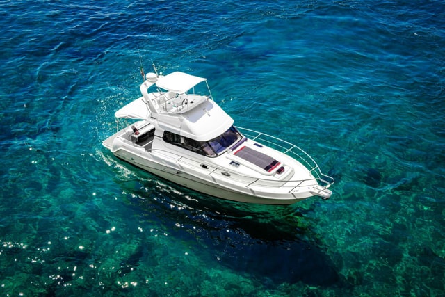 Positano: Boat Tour with Swim and Aperitif