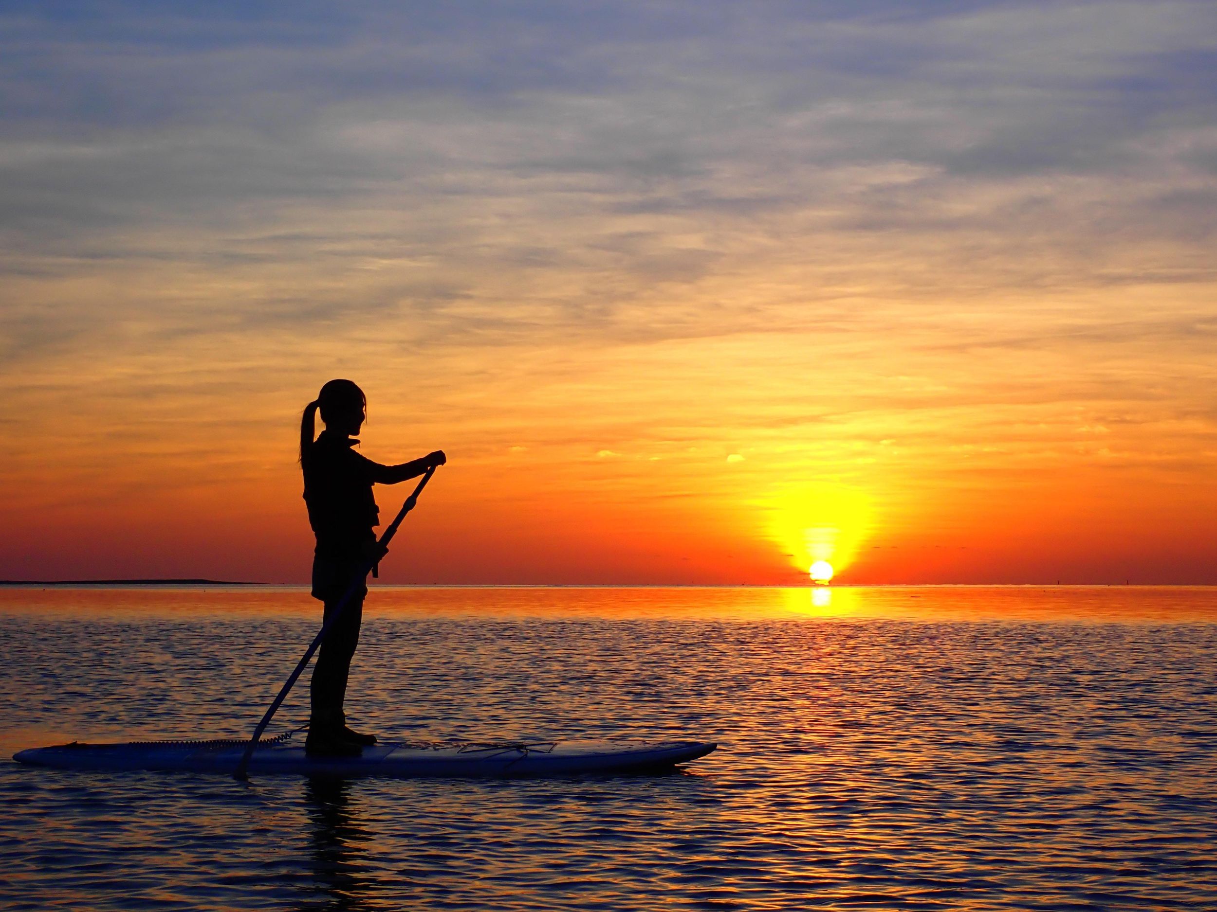 Ishigaki: Wunderschöner Sonnenuntergang und SUP-Tour zur magischen Stunde