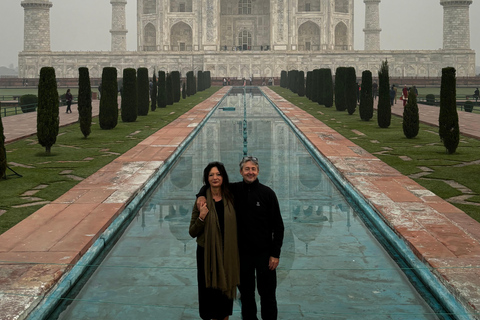 Van Delhi naar Agra & Taj Mahal rondreis met privé autoAc Privéauto + chauffeur + gids