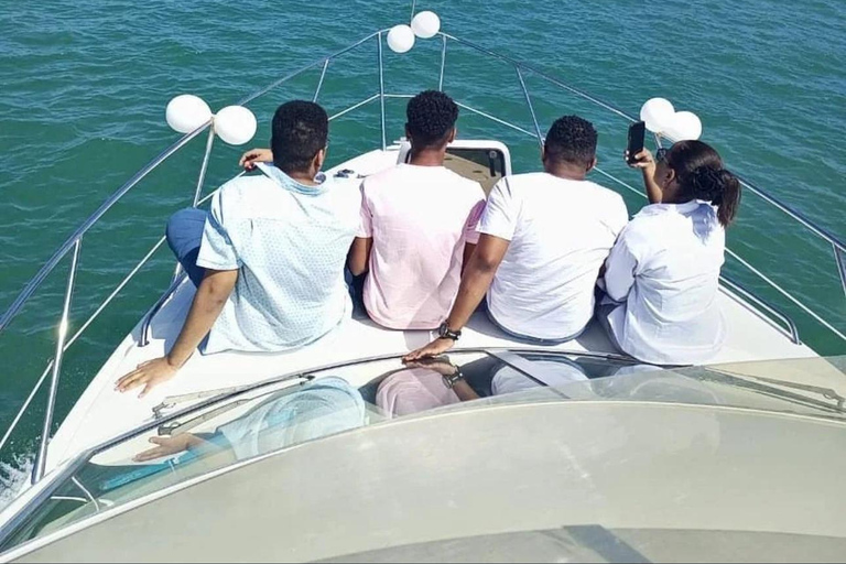 Mombasa Yacht Cruise: Sparkling Wine & Stunning Photography Ace Yacht