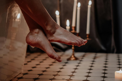 Tbilisi: Private Romantic Sulfur Bath Experience with Wine Tbilisi: Private Romantic Sulfur Bath Experience with Wine