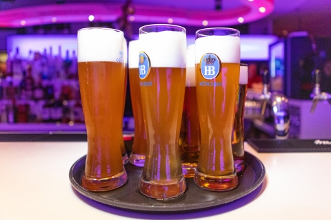 Oryginalne przeszukiwanie pubu w MonachiumOryginalna indeksacja pubu w Monachium