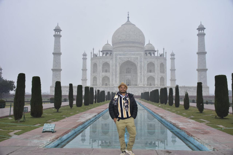 De Délhi: Excursão de meio dia ao Taj Mahal e ao Forte de AgraSomente guia de turismo