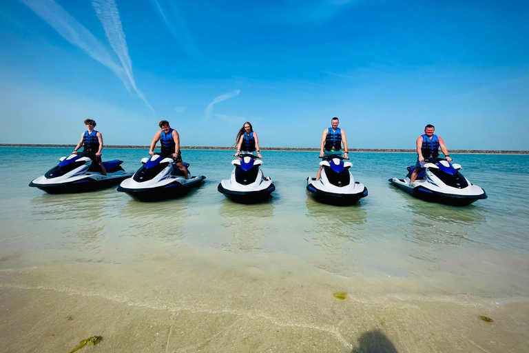 Abu Dhabi: Jet Ski Experience at Radisson Blu 60MIN: Guided Jet Ski Experience at Radisson Blu Abu Dhabi