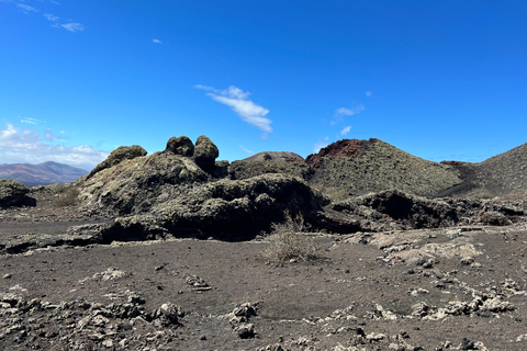 Lanzarote: Guided Hike discover volcano history and culture