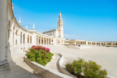 Porto: Fátima, Nazaré & Church of Santa Maria Válega From Porto: Fátima, Nazare & Church of Santa Maria Válega