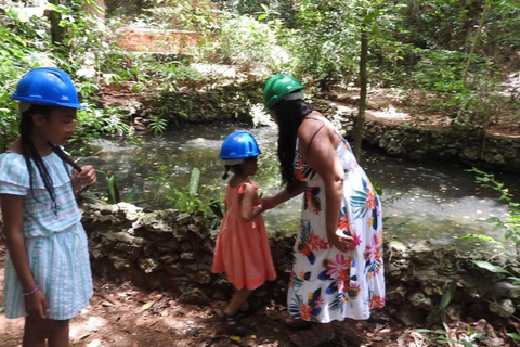 Diepe grotten in Cabarete met rondleiding en zwemmen