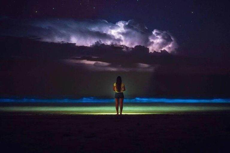 Grand Cayman: Bioluminescent Bay Boat Tour with Snorkeling