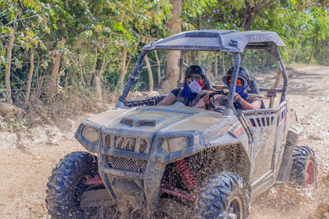 Punta Cana: Tour en buggy de medio día con Recogida incluida