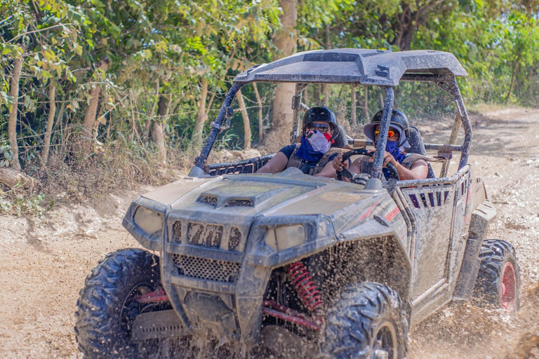 Punta Cana: Excursões de buggy com serviço de busca no hotel e aventuraPunta Cana: excursão de meio dia de buggy com serviço de busca incluído