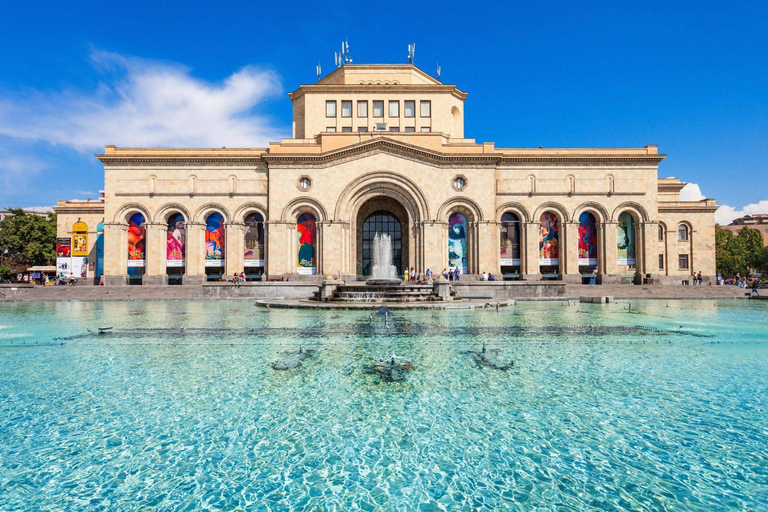 Yerevan: Hop-on Hop-Off City Sightseeing Bus Tour