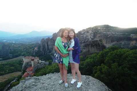 Athens: 2 Days in Meteora with 2 Guided Tours and Hotel Stay 3-Star Hotel Option