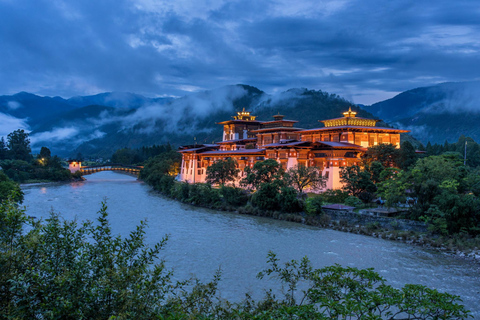 6 Tage Luxustour nach Bhutan in der Gruppe