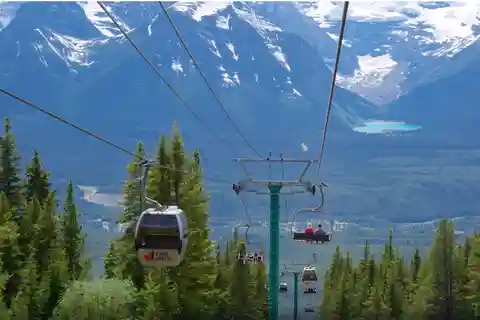 Banff: Lake Louise, Moraine Lake, Sightseeing Ski Gondola