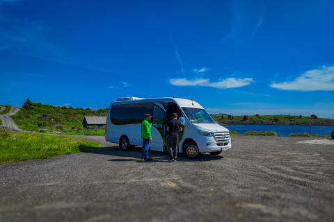探索豪格松并拜访当地山区农民探索海于格松并拜访当地山区农民
