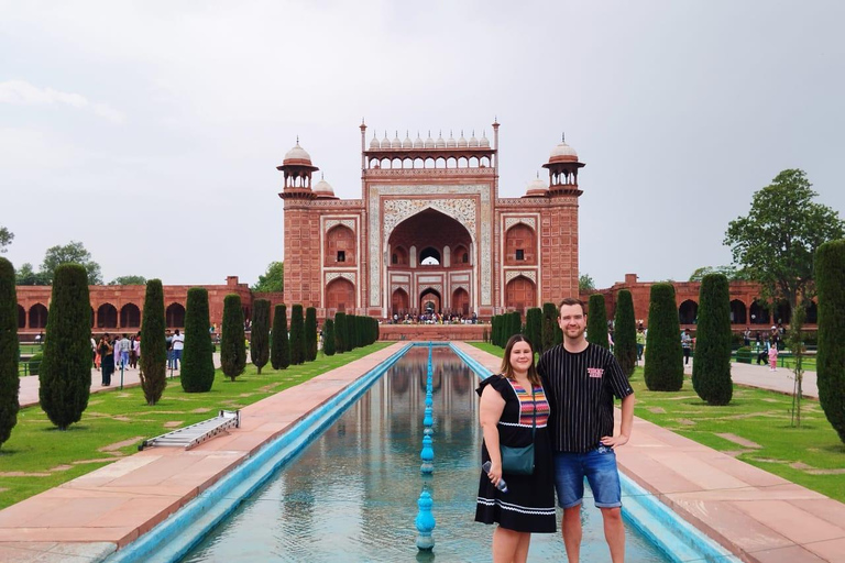 From Bangalore: 2 Days Taj Mahal Agra Tour