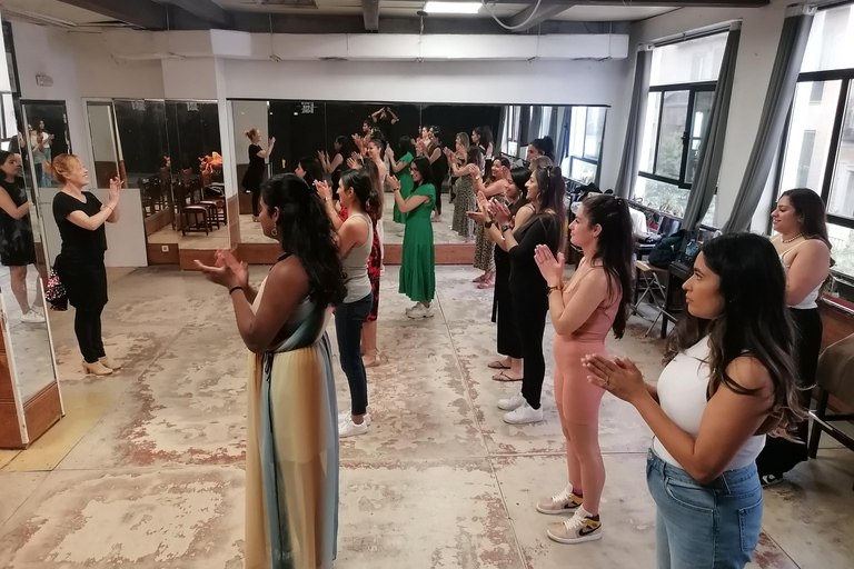 Latin Dance and Salsa Class in Córdoba Experience