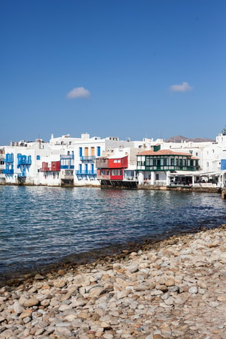 Feel like a local - Walking Tour in Mykonos Town 2hours