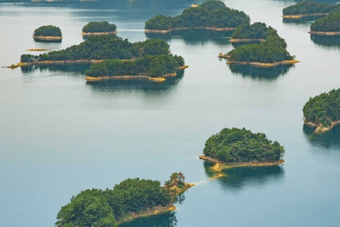 5-Day Mysterious Huangshan, Qiandaohu & Huangling Tour English Tour Guide