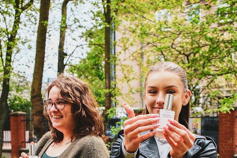 Gdańsk: Perfume Creation Workshop with Profesional Perfumer