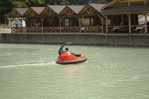 From Baku: Shaki Tour with Professional Photos