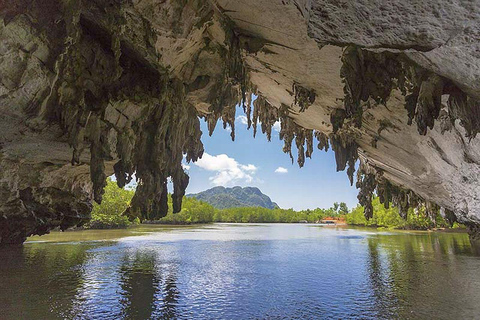 Da Khao Lak: Tour del tramonto e dell&#039;avventura in canoa alla James BondGuida turistica francese