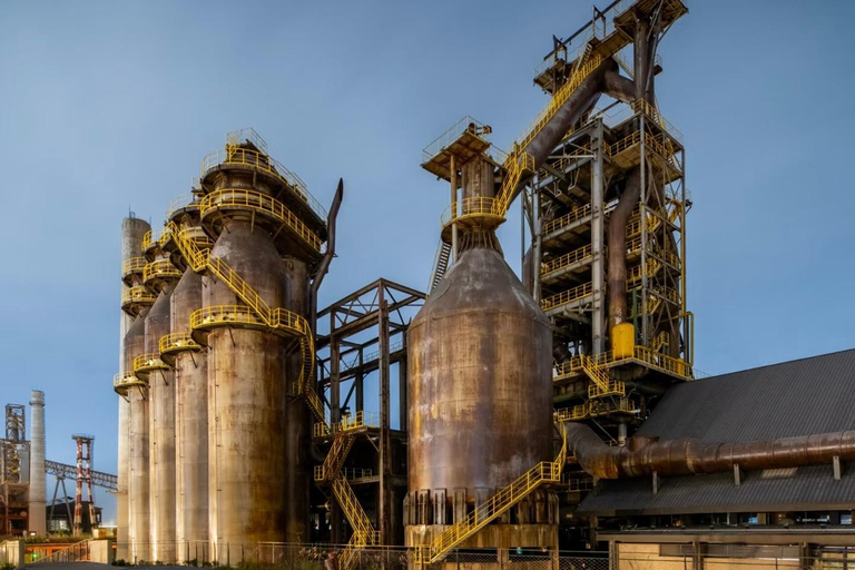 Hangzhou Unseen: UNESCO Canal Meets Towering Industrial Ruin Hangzhou Unseen: UNESCO Canal, Forest Hike, Industrial Ruins
