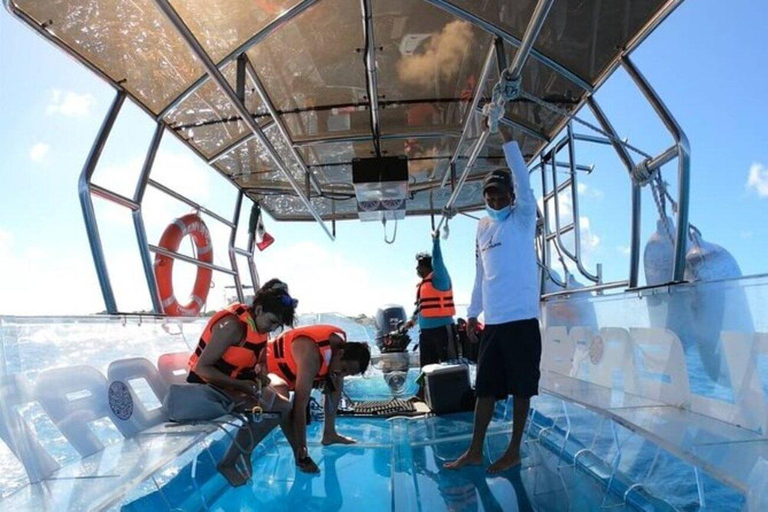 Cancun: Transparent Boat Tour with Soft Drinks